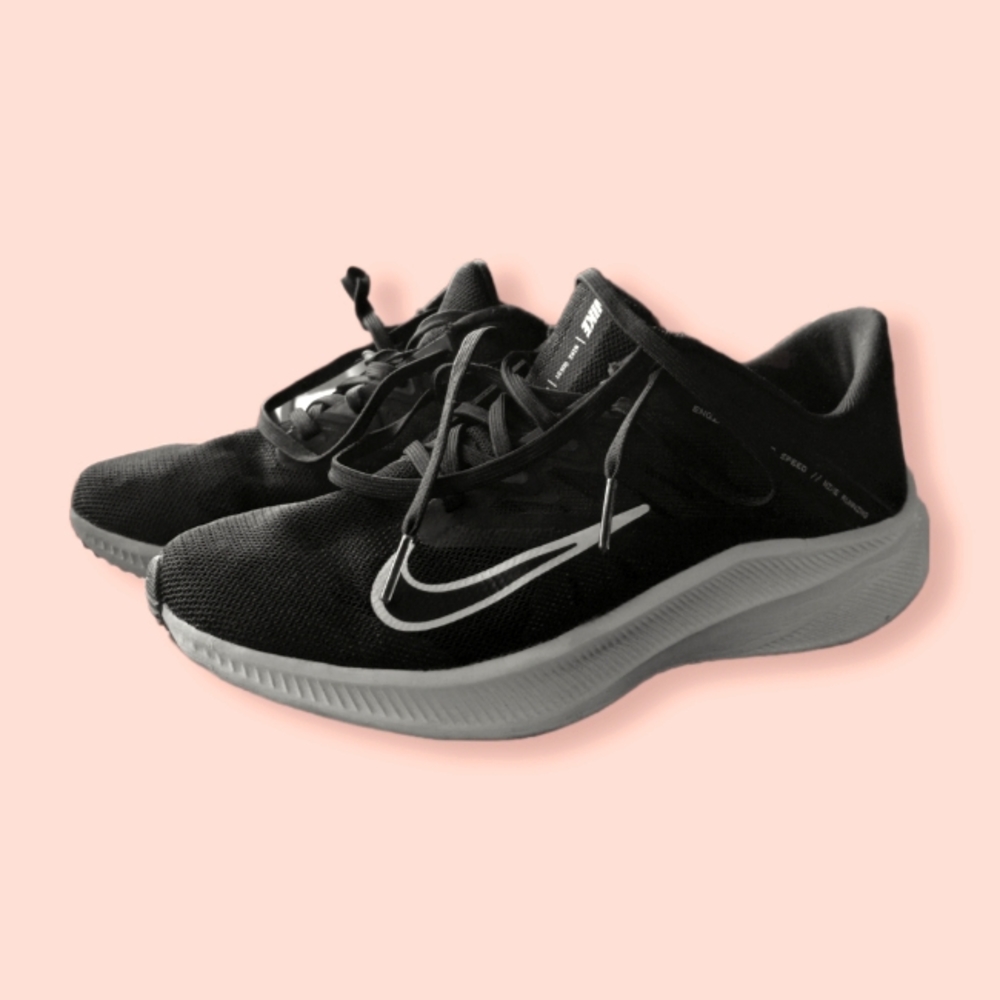 Nike Quest 3 Running Shoes